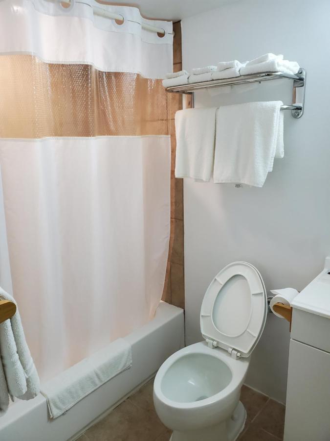 Budget Inn Of ביי סיטי מראה חיצוני תמונה
